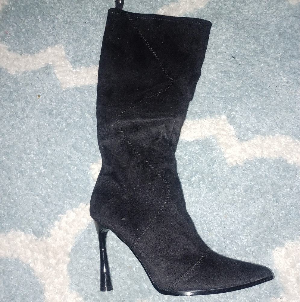 Heel boots